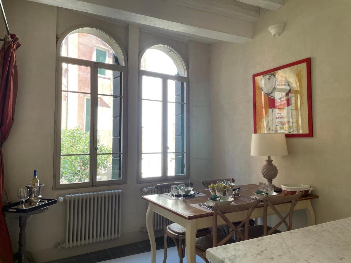 Ca Del Console Apartment Venice Luaran gambar