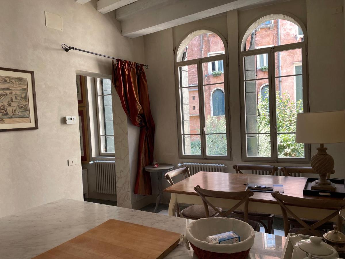 Ca Del Console Apartment Venice Luaran gambar