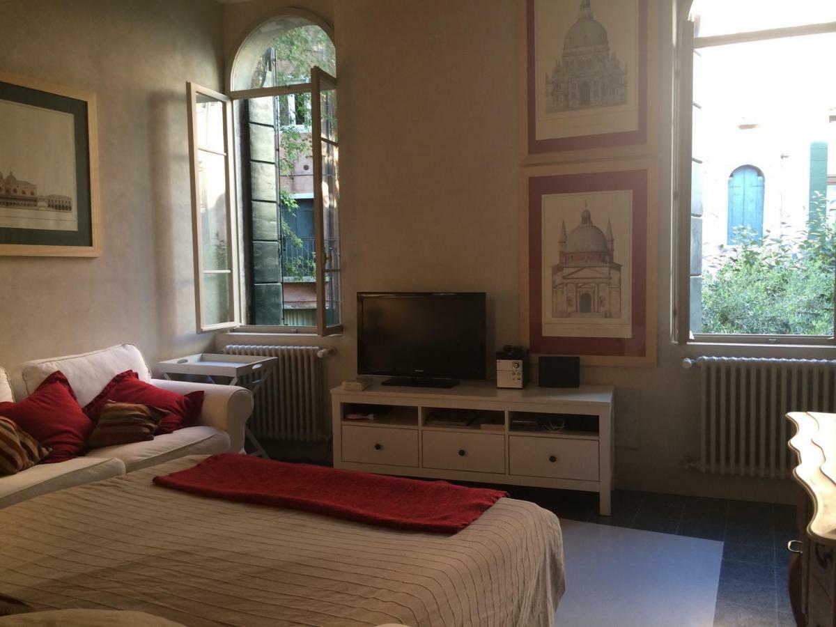 Ca Del Console Apartment Venice Luaran gambar